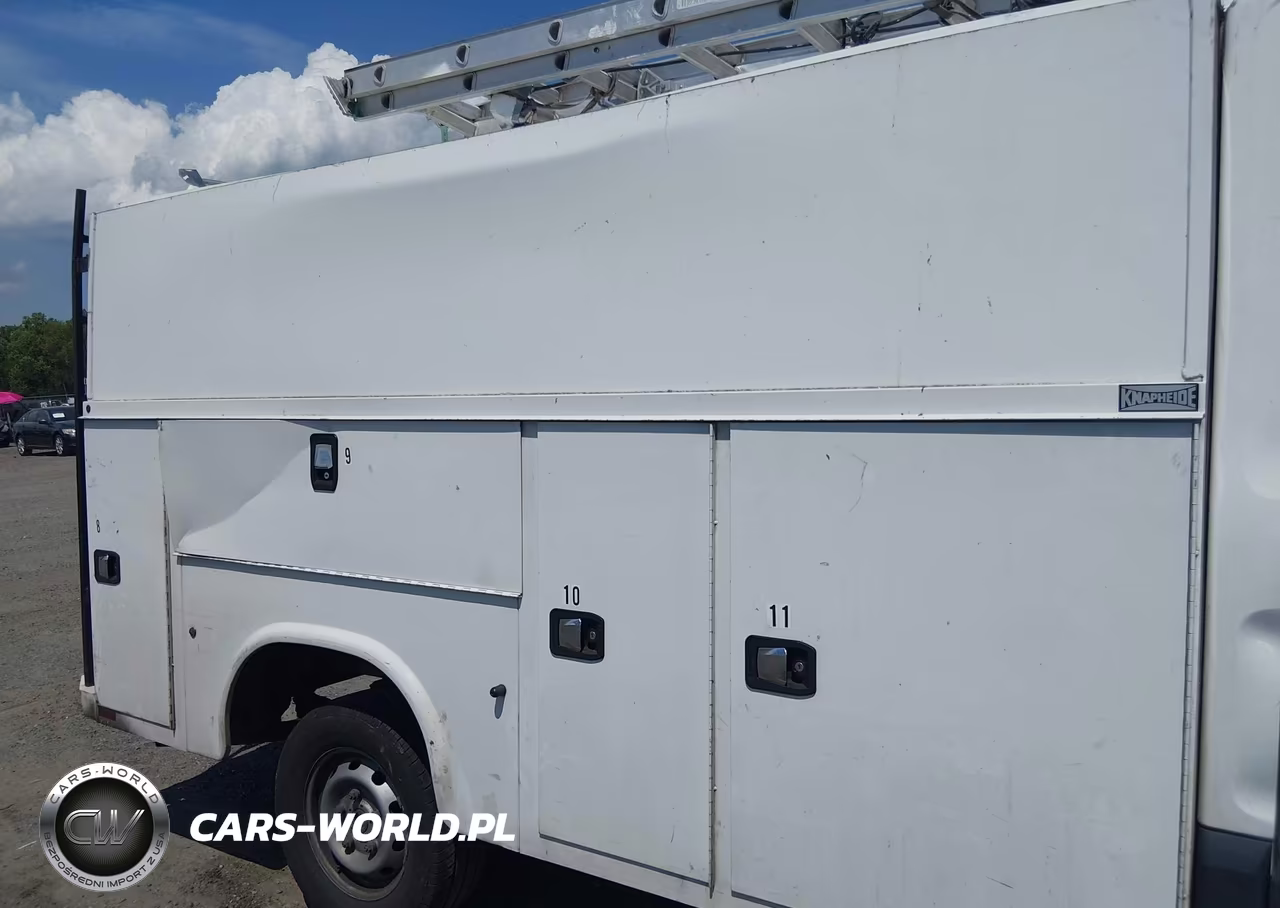 2015 Ford Transit-250 Cutaway VIN:1FDYR5PM3FKA95807 - 8