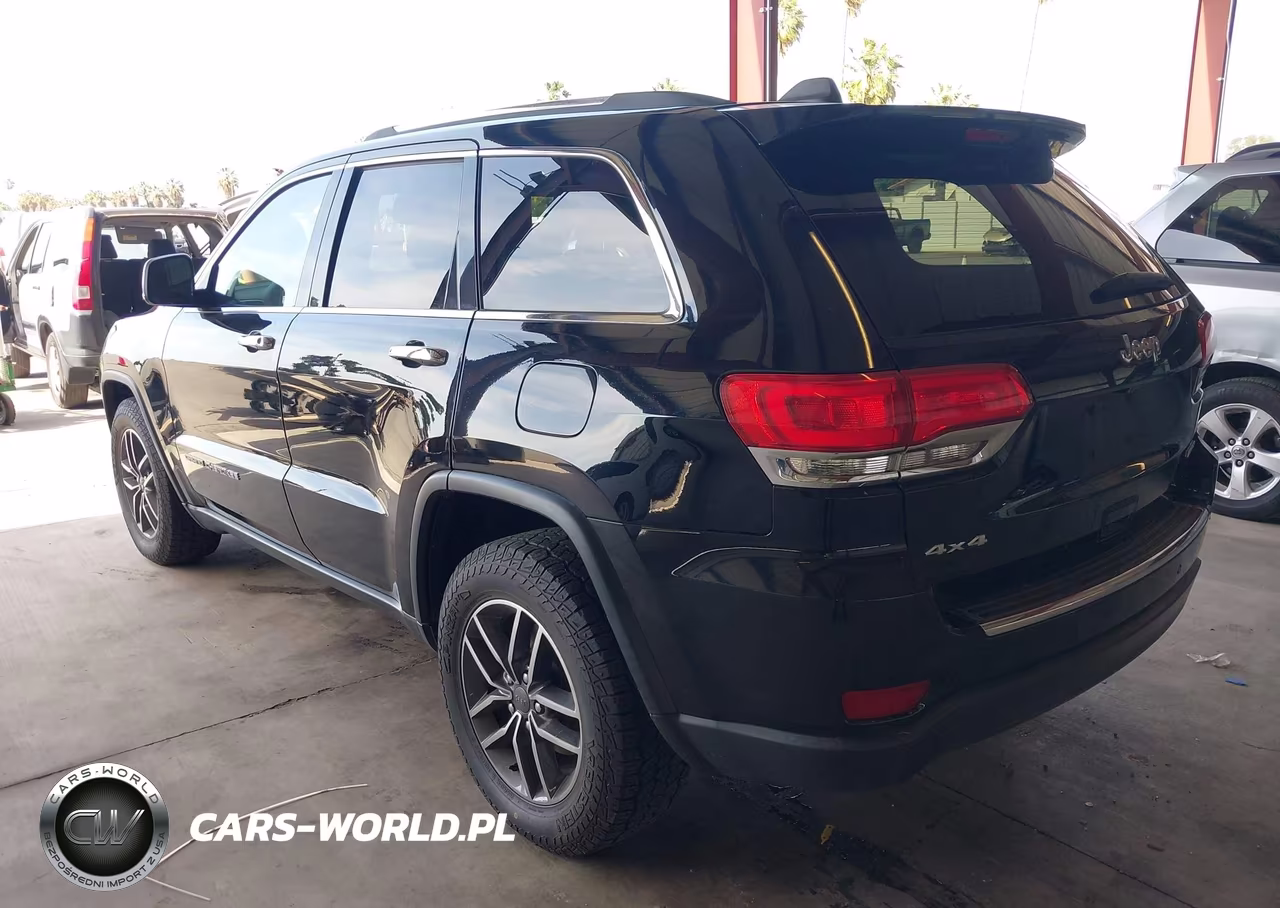 2019 Jeep Grand Cherokee Limited 4X4 VIN:1C4RJFBG8KC711528 - 3