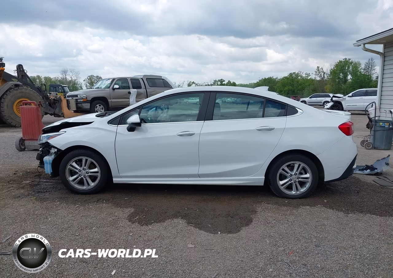 2016 Chevrolet Cruze Lt VIN:1G1BE5SM1G7271196 - 14