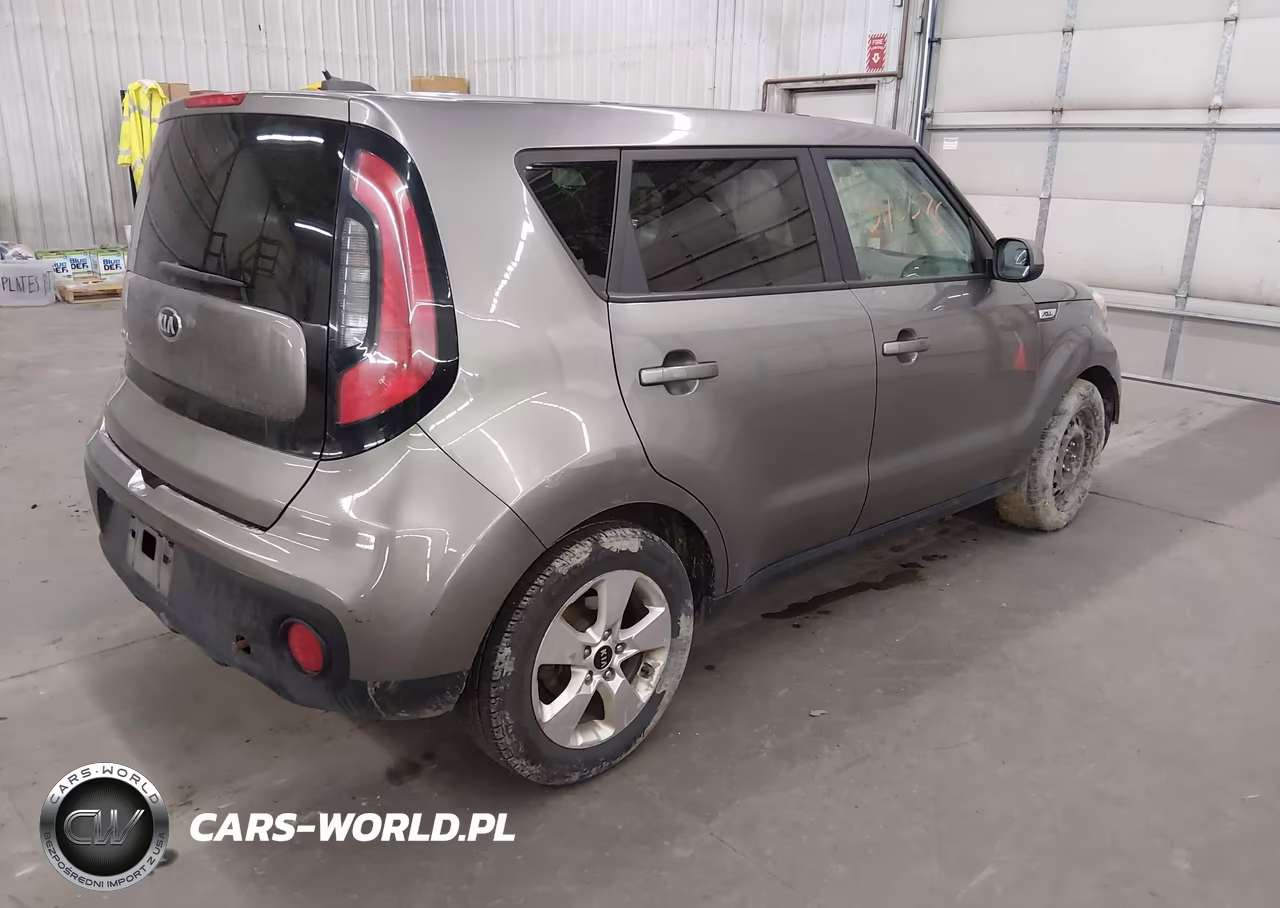 2018 Kia Soul VIN:KNDJN2A25J7554662 - 4