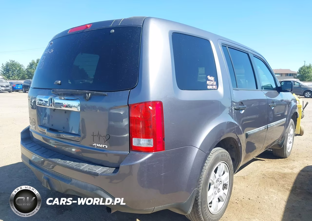 2015 Honda Pilot Lx VIN:5FNYF4H2XFB070355 - 4