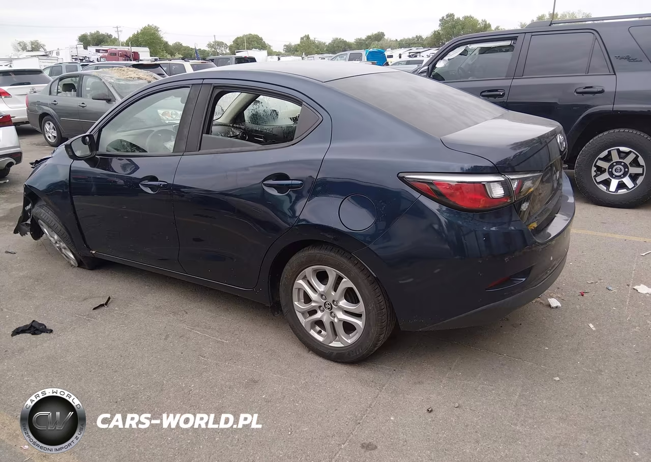 2017 Toyota Yaris Ia VIN:3MYDLBYV6HY186148 - 3