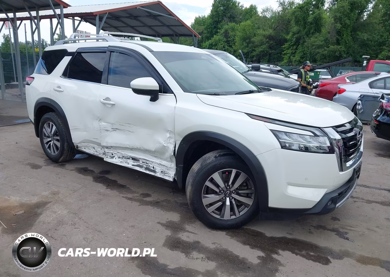 2022 Nissan Pathfinder Sl 4Wd