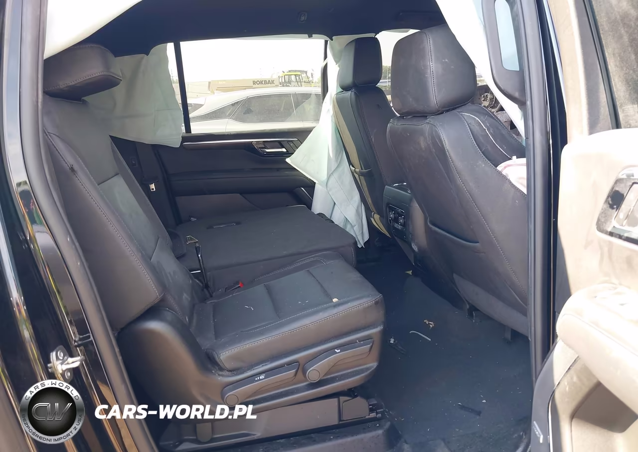 2026 Chevrolet Suburban Lt, 4Wd VIN:1GNS6CKD2TR123878 - 8