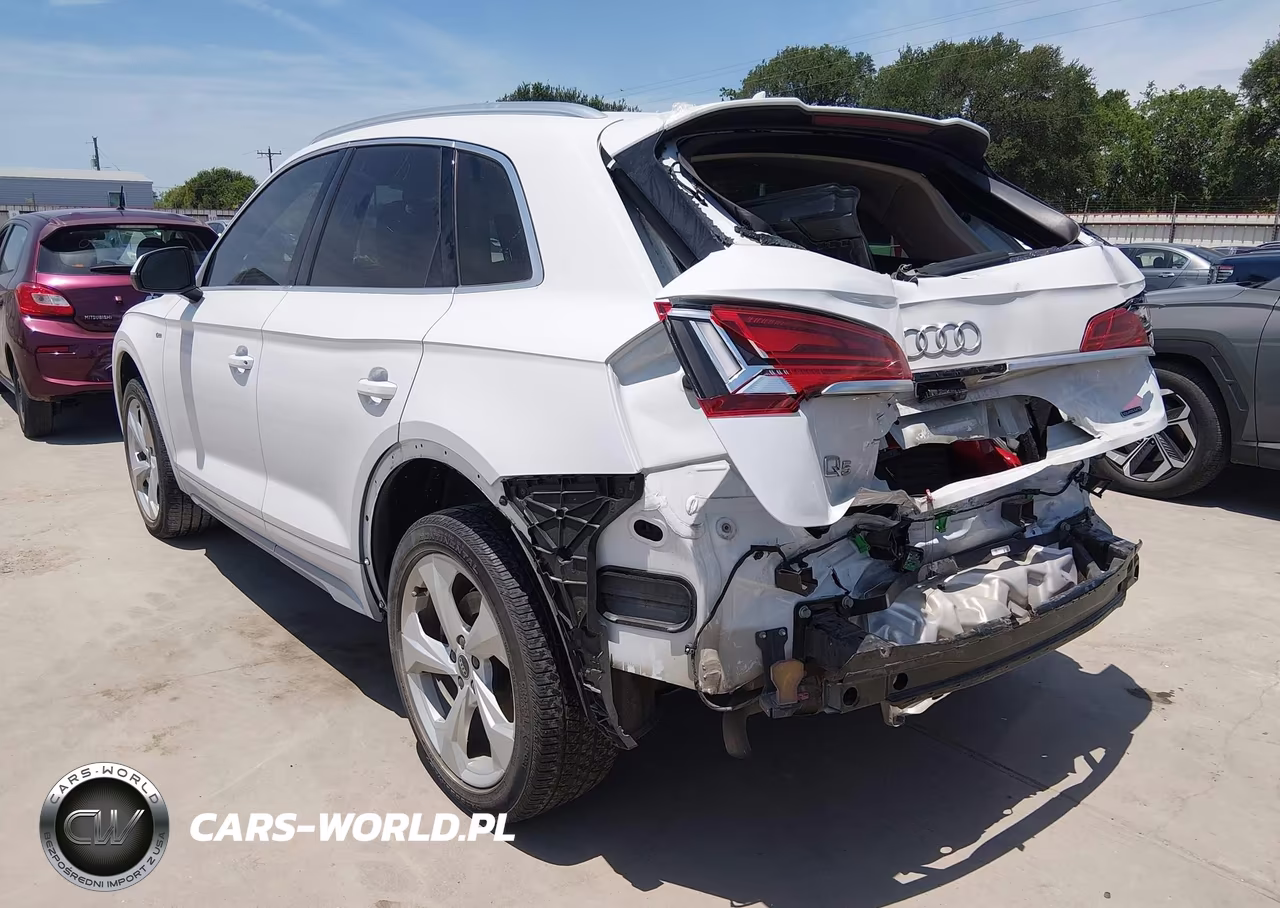 2023 Audi Q5 Premium Plus 45 Tfsi S Line Quattro VIN:WA1EAAFYXP2104445 - 3