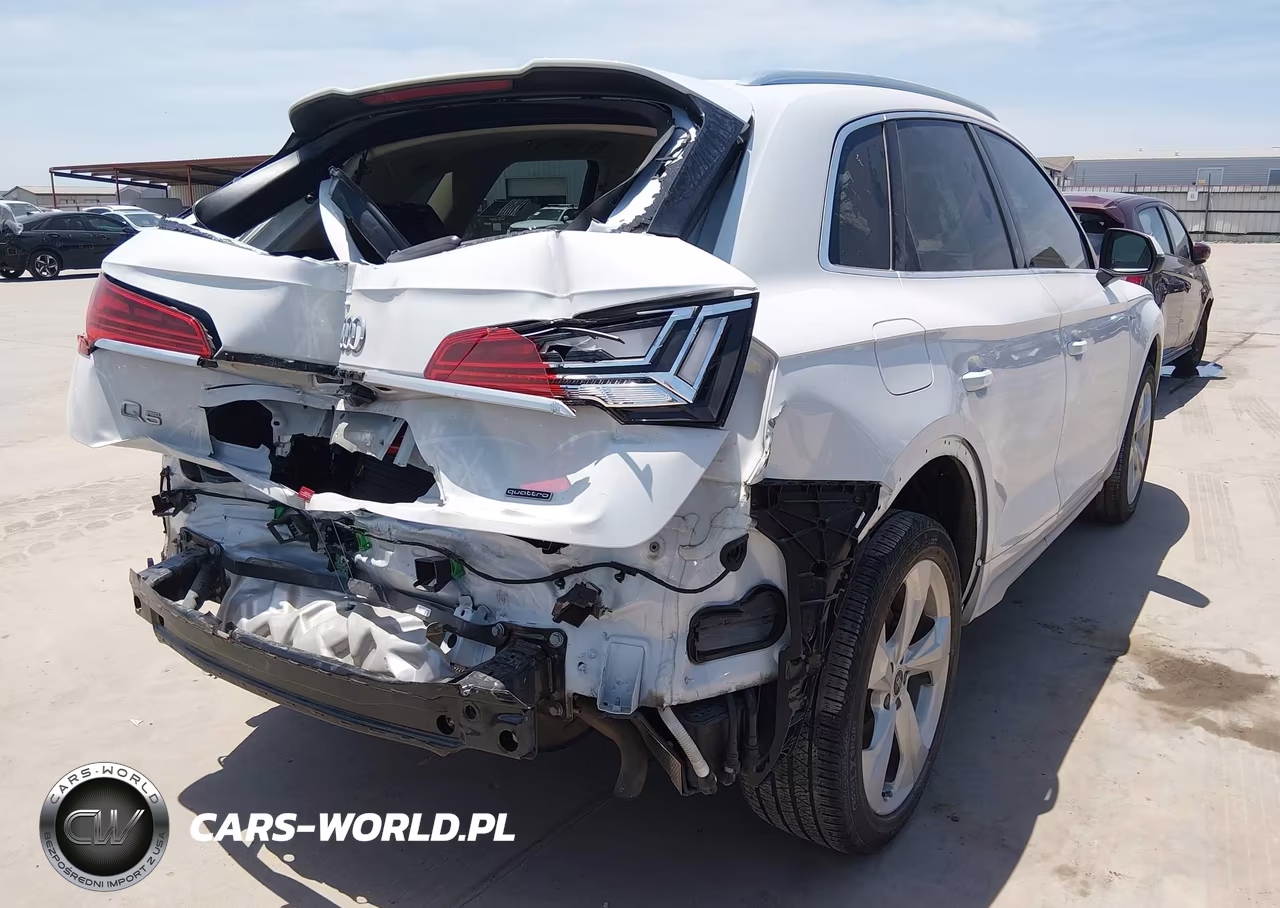 2023 Audi Q5 Premium Plus 45 Tfsi S Line Quattro VIN:WA1EAAFYXP2104445 - 4