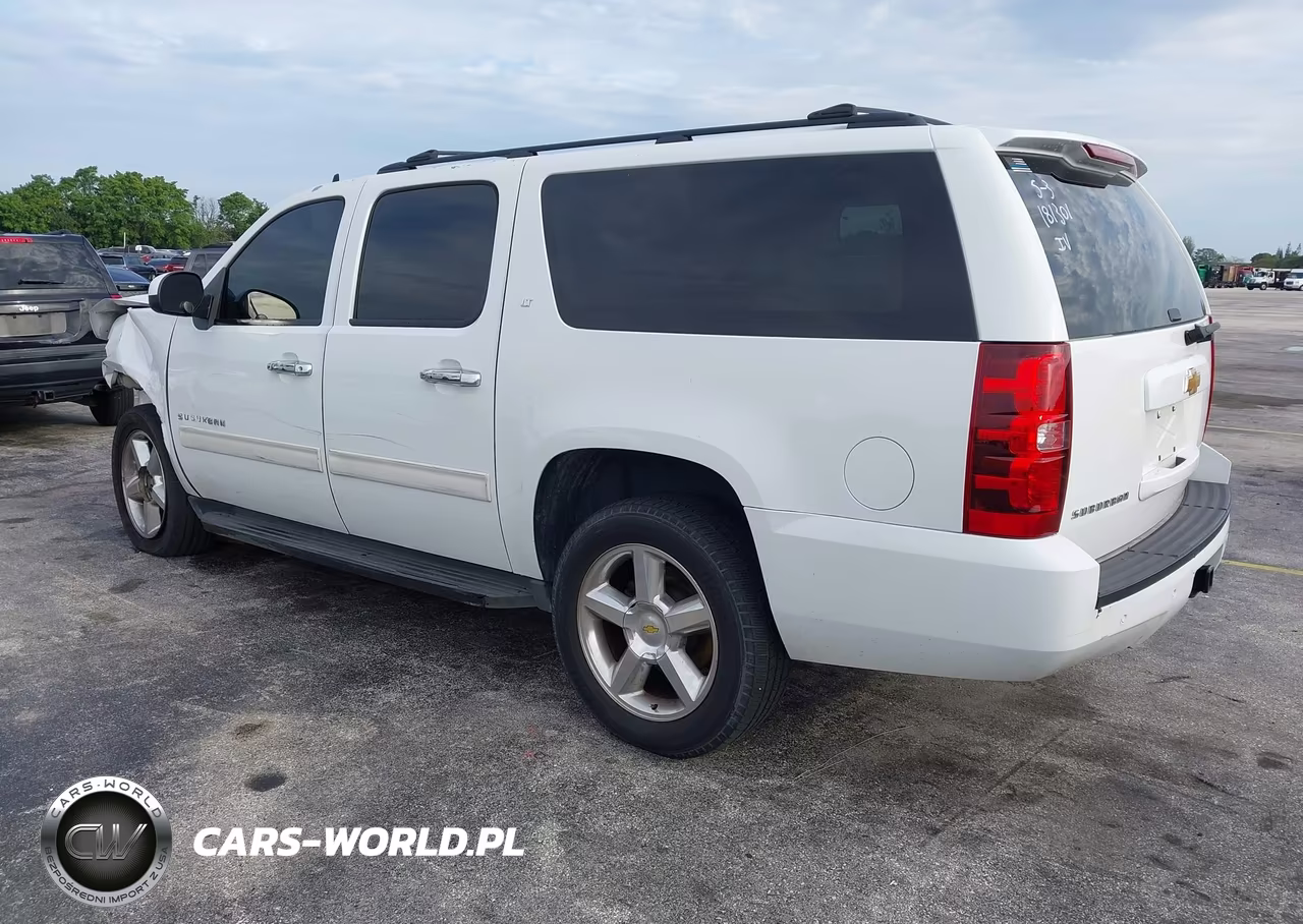2013 Chevrolet Suburban 1500 Lt VIN:1GNSCJE07DR181301 - 3