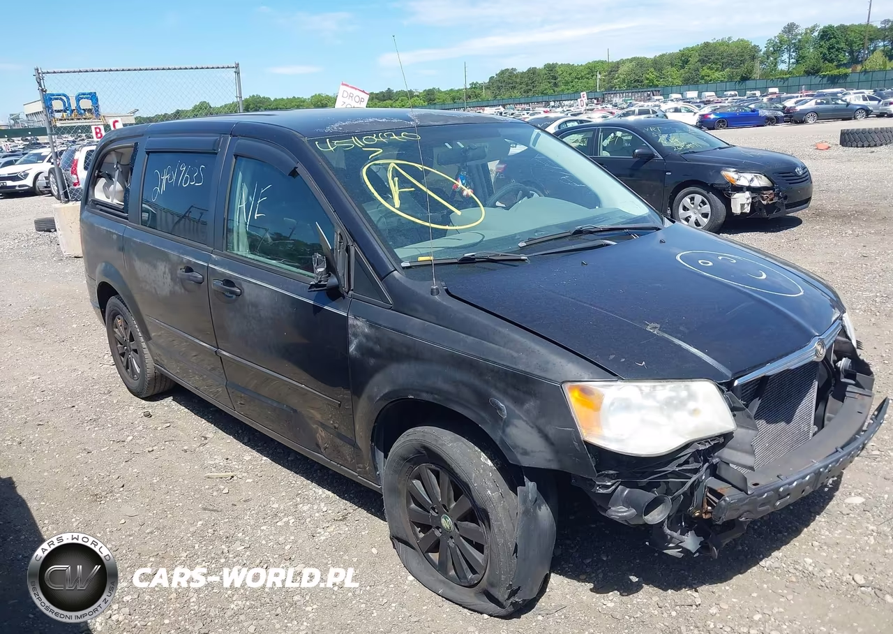 2008 Chrysler Town & Country Lx