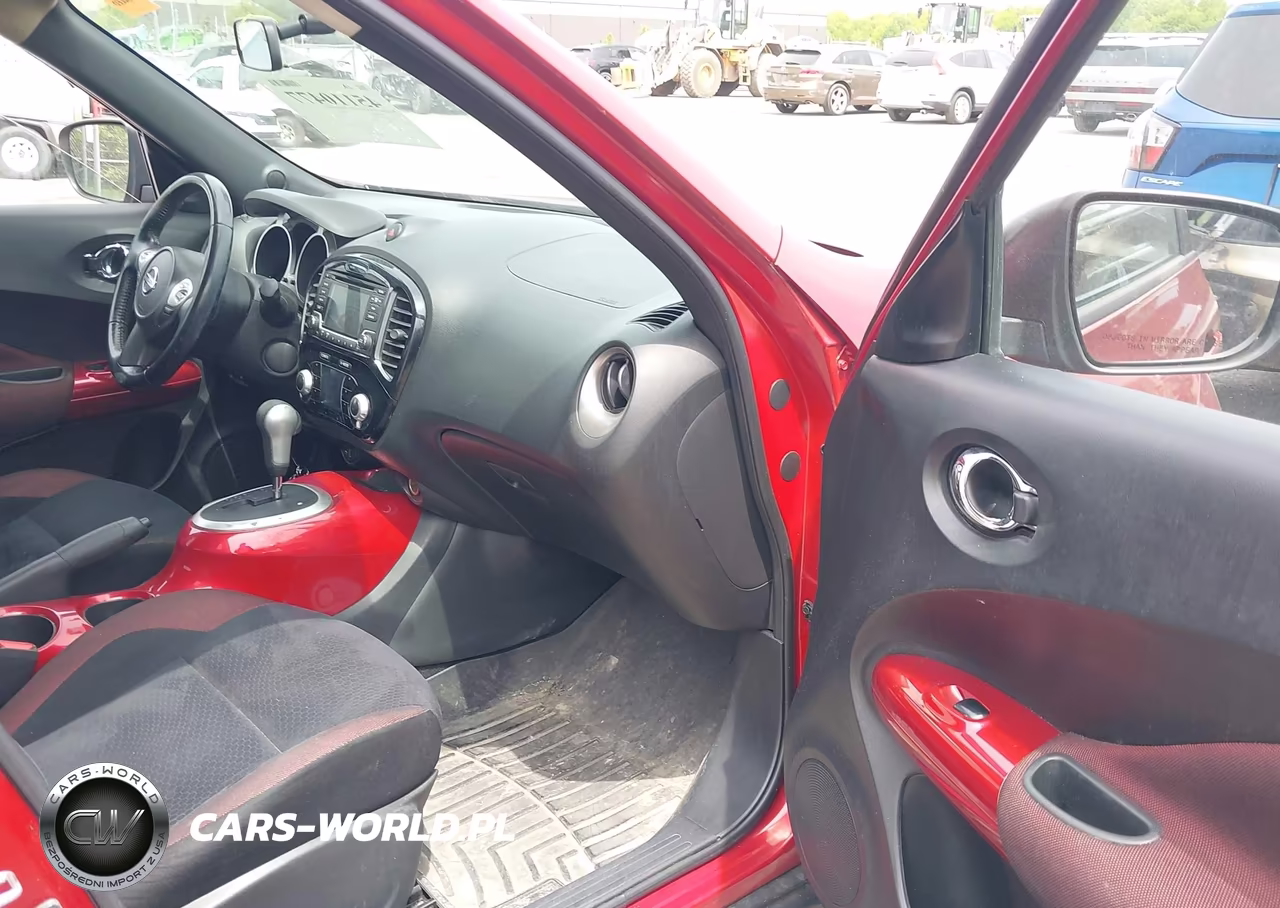 2015 Nissan Juke Sv VIN:JN8AF5MV1FT559719 - 5