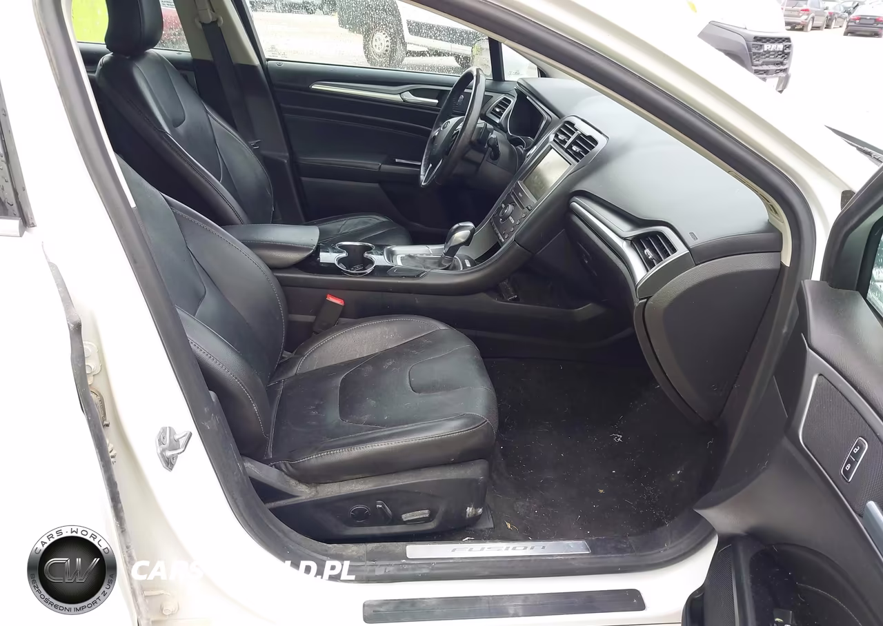 2016 Ford Fusion Titanium VIN:3FA6P0K98GR198571 - 5