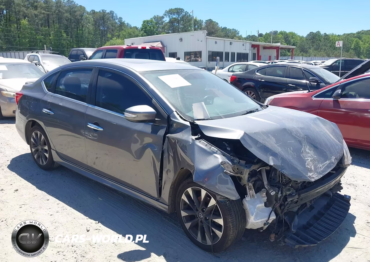 2017 Nissan Sentra Sr – zdjęcie 1 z 15