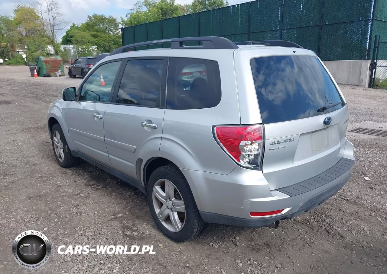 2010 Subaru Forester 2.5X Premium VIN:JF2SH6CC0AH913694 - 3