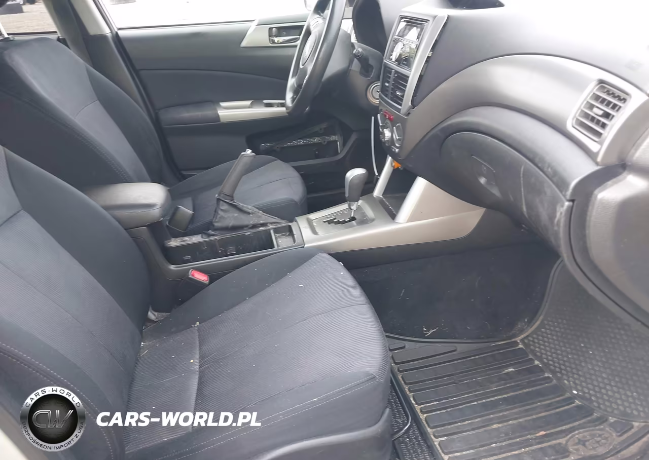 2010 Subaru Forester 2.5X Premium VIN:JF2SH6CC0AH913694 - 5