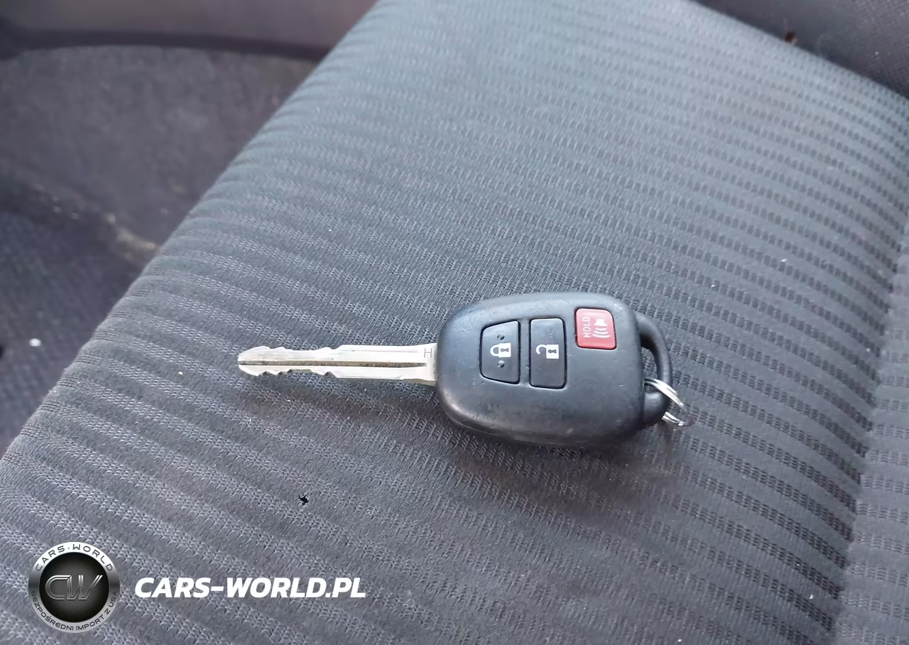 2015 Toyota Rav4 Le VIN:JTMZFREV5FD052756 - 11