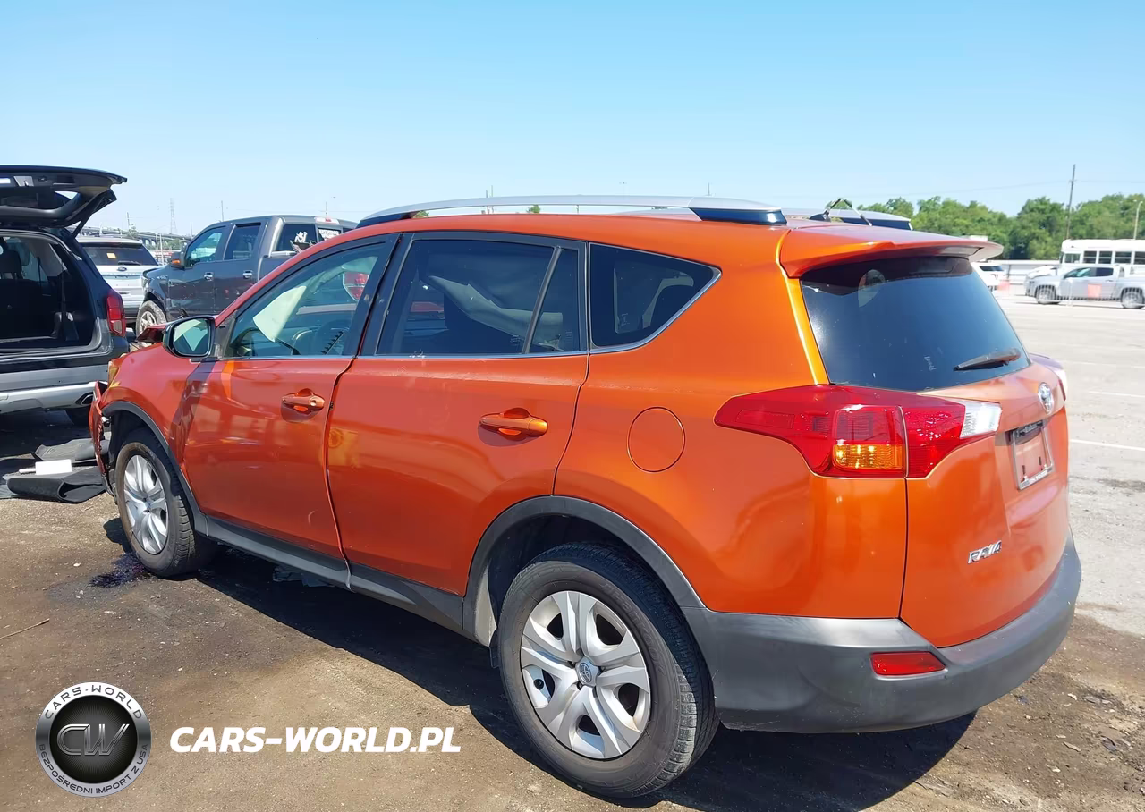 2015 Toyota Rav4 Le VIN:JTMZFREV5FD052756 - 14