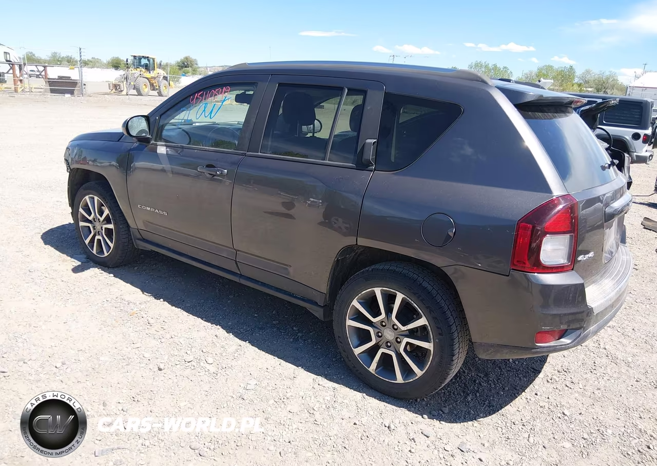 2015 Jeep Compass Limited VIN:1C4NJDCB1FD168903 - 3