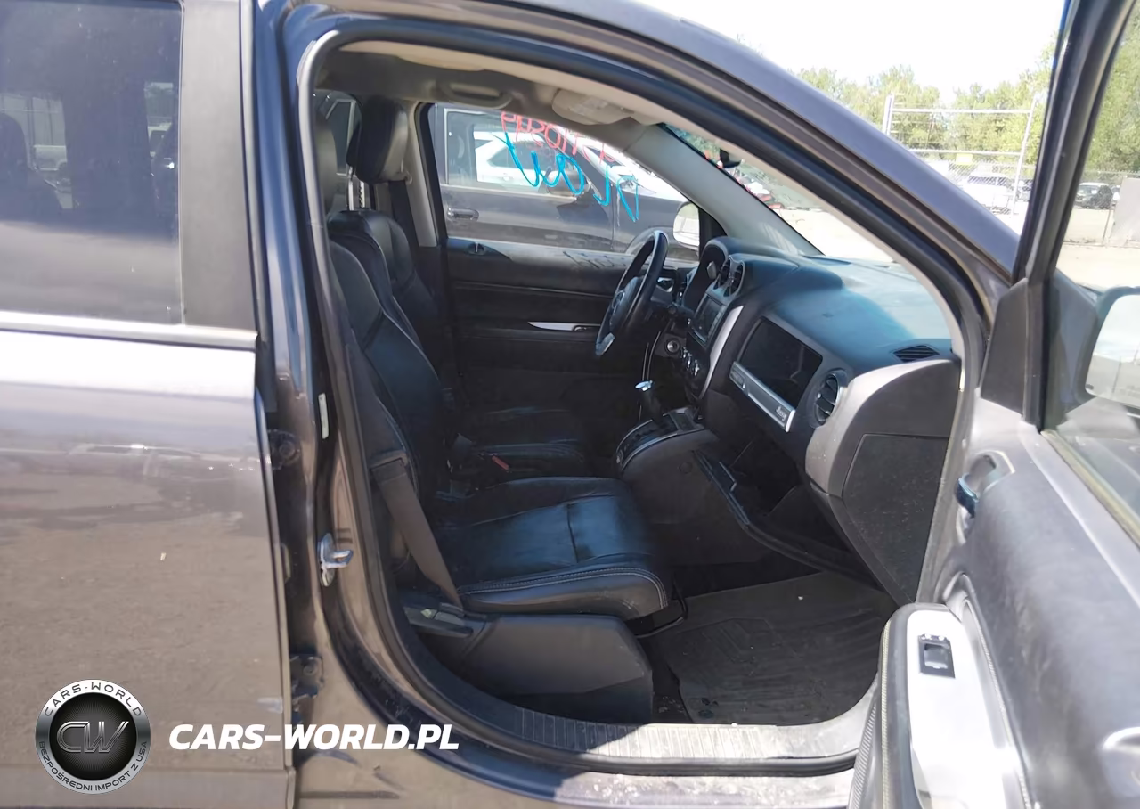 2015 Jeep Compass Limited VIN:1C4NJDCB1FD168903 - 5
