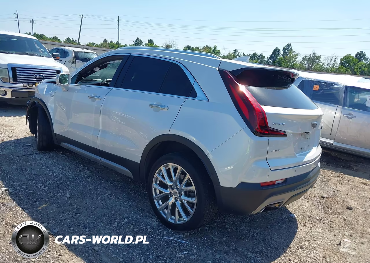 2019 Cadillac Xt4 Premium Luxury VIN:1GYFZDR48KF160912 - 3