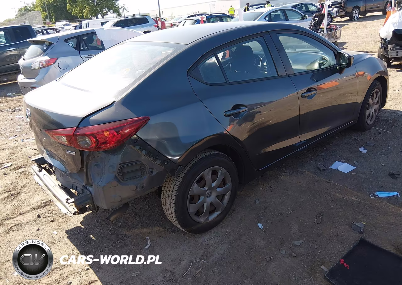 2014 Mazda Mazda3 I Sport VIN:JM1BM1U71E1127786 - 4
