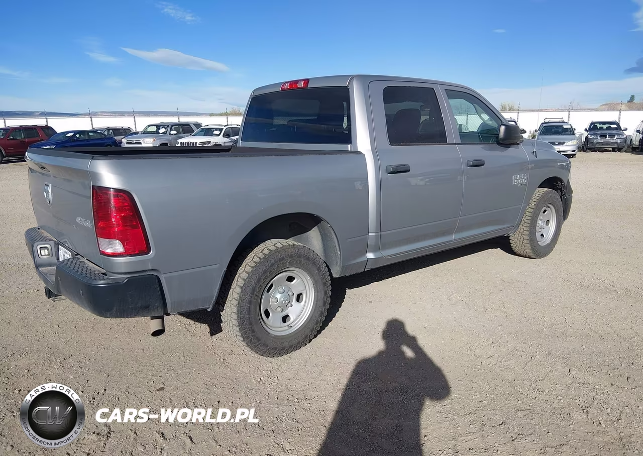 2021 Ram 1500 Classic Tradesman 4X4 5'7 Box VIN:3C6RR7KG8MG664104 - 4