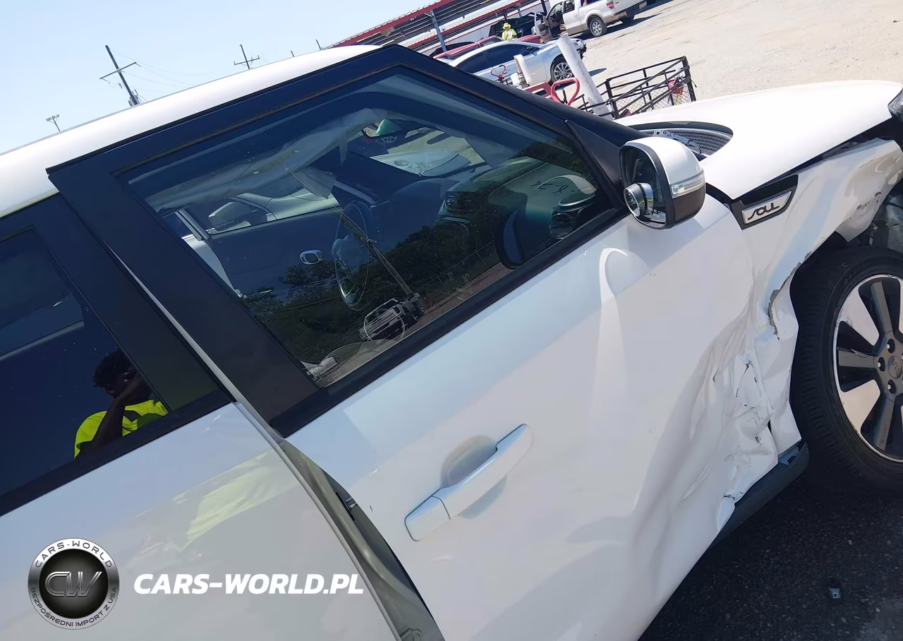 2014 Kia Soul ! VIN:KNDJX3A57E7034303 - 6