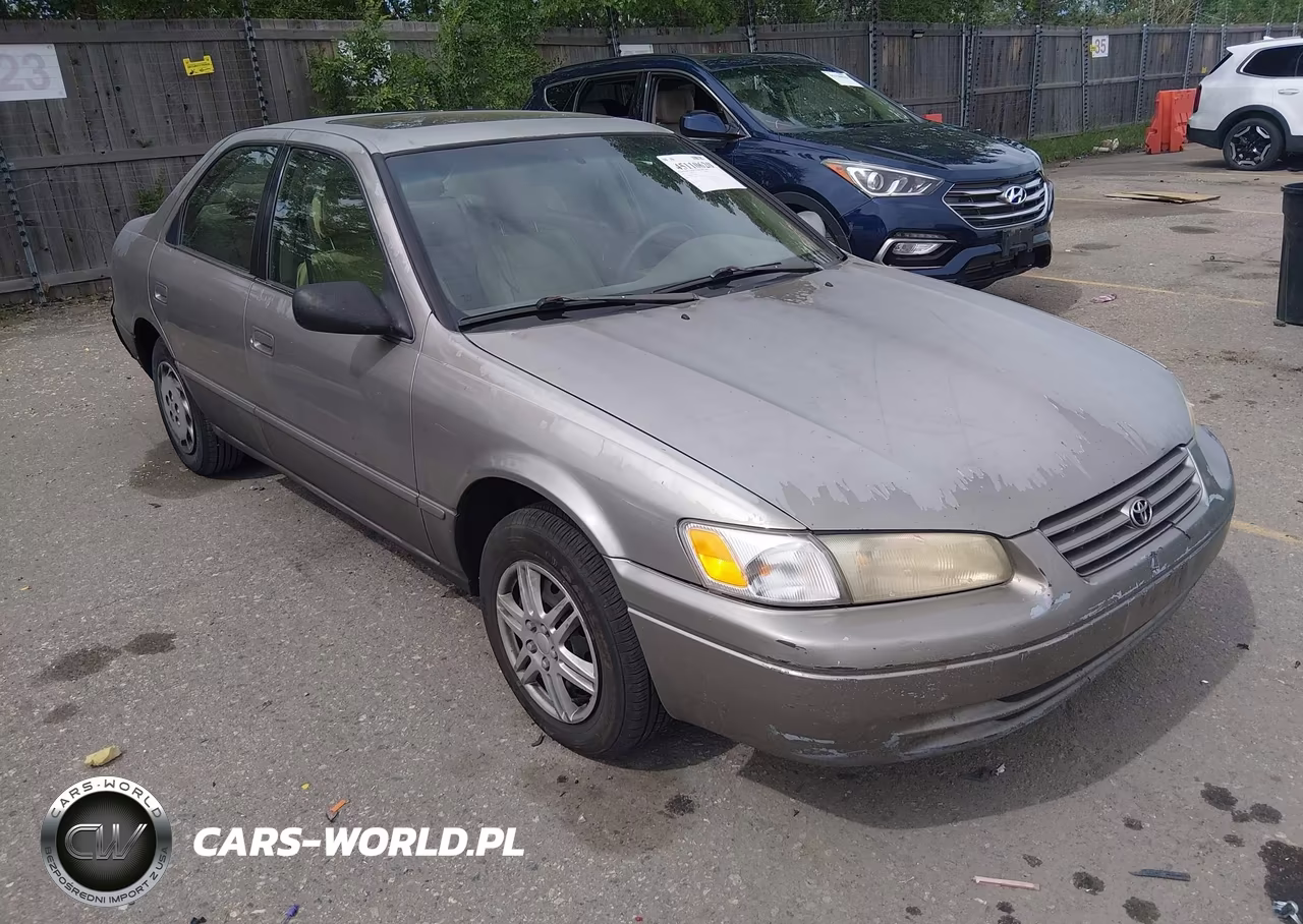 1999 Toyota Camry Le