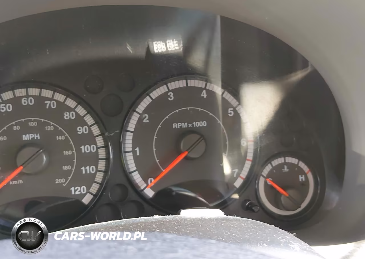 2007 Jeep Liberty Sport VIN:1J4GL48K57W574985 - 7