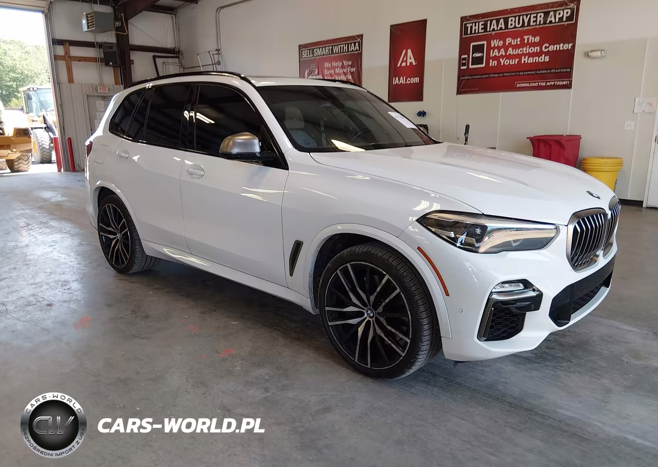 2020 BMW X5 M50I