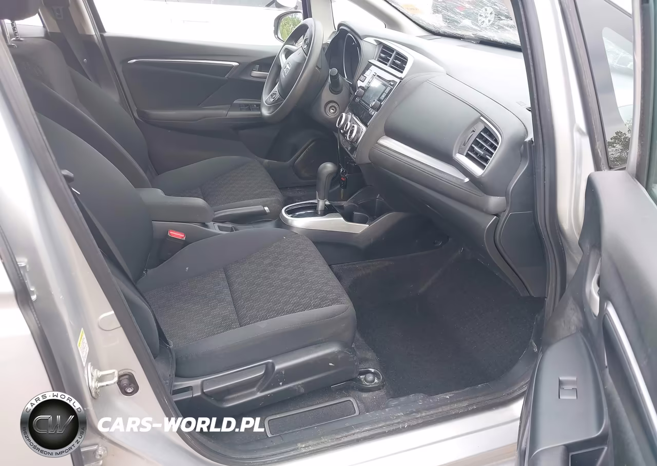 2015 Honda Fit Lx VIN:3HGGK5H59FM785129 - 5