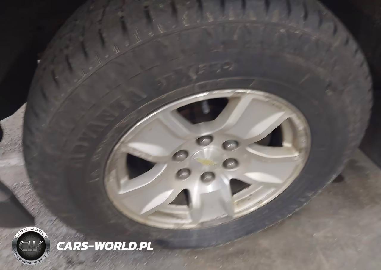 2015 Chevrolet Silverado 1500 1Lt VIN:1GCVKREH4FZ359990 - 12