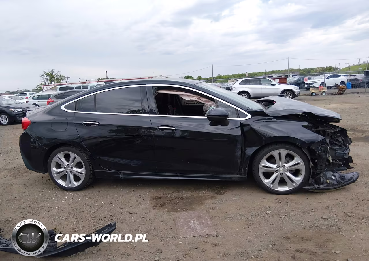2017 Chevrolet Cruze Premier Auto VIN:1G1BF5SM1H7203513 - 13