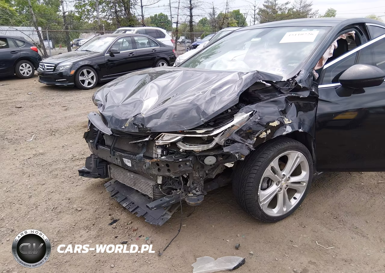 2017 Chevrolet Cruze Premier Auto VIN:1G1BF5SM1H7203513 - 6
