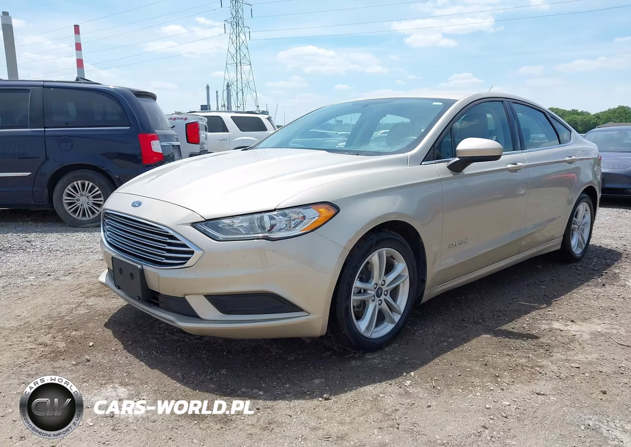 2018 Ford Fusion Hybrid S VIN:3FA6P0UUXJR100438 - 6