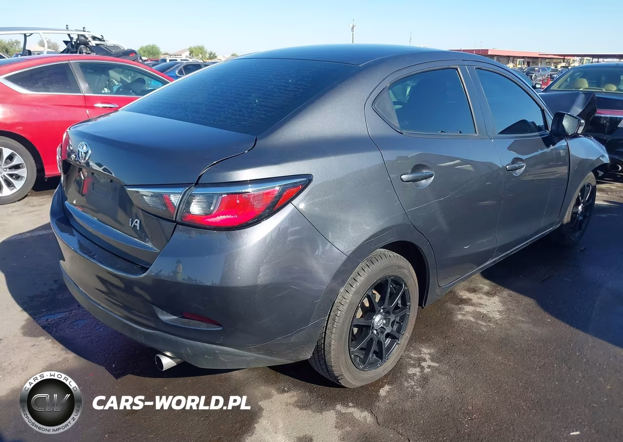 2017 Toyota Yaris Ia VIN:3MYDLBYV0HY155798 - 4