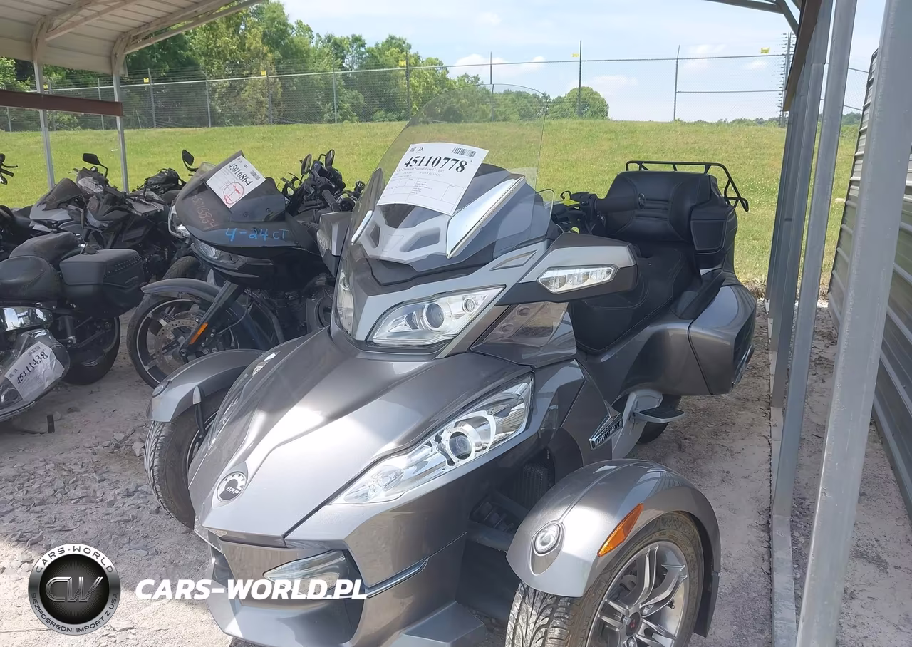 2011 Can-Am Spyder Roadster Rts VIN:2BXJBWC17BV000079 - 13