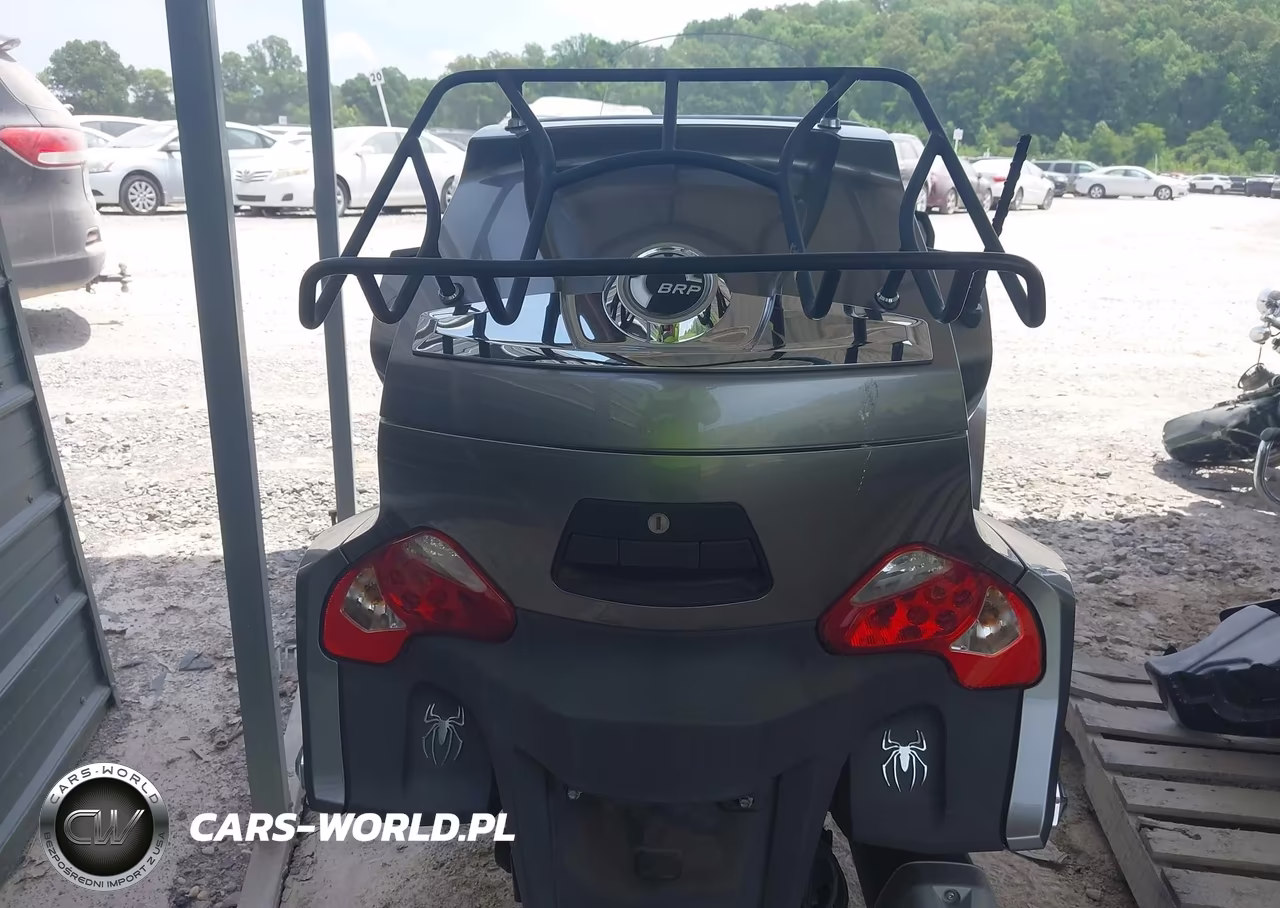 2011 Can-Am Spyder Roadster Rts VIN:2BXJBWC17BV000079 - 6