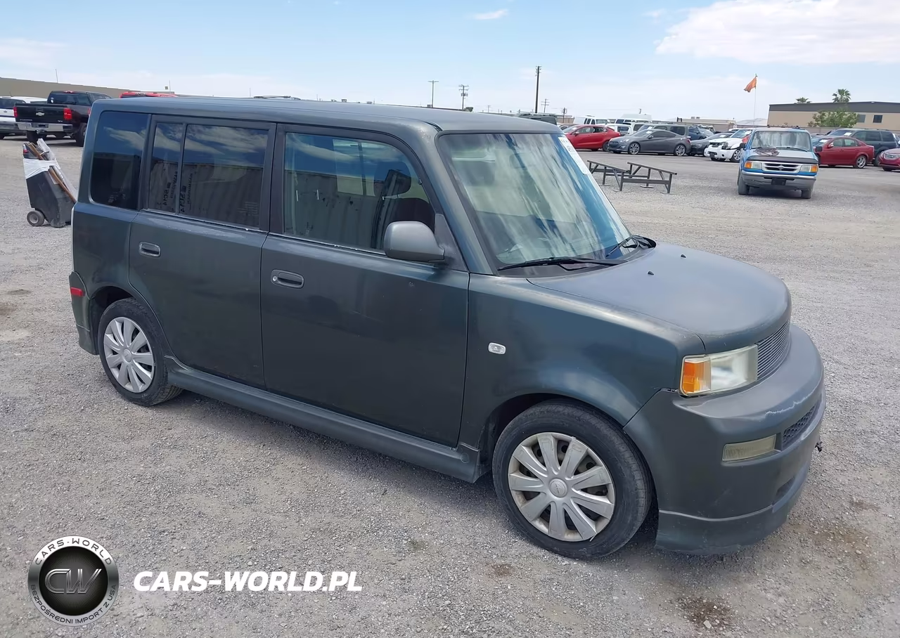 2004 Scion Xb