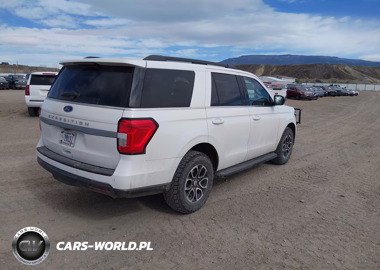 2023 Ford Expedition Xl VIN:1FMJU1G80PEA49234 - 4