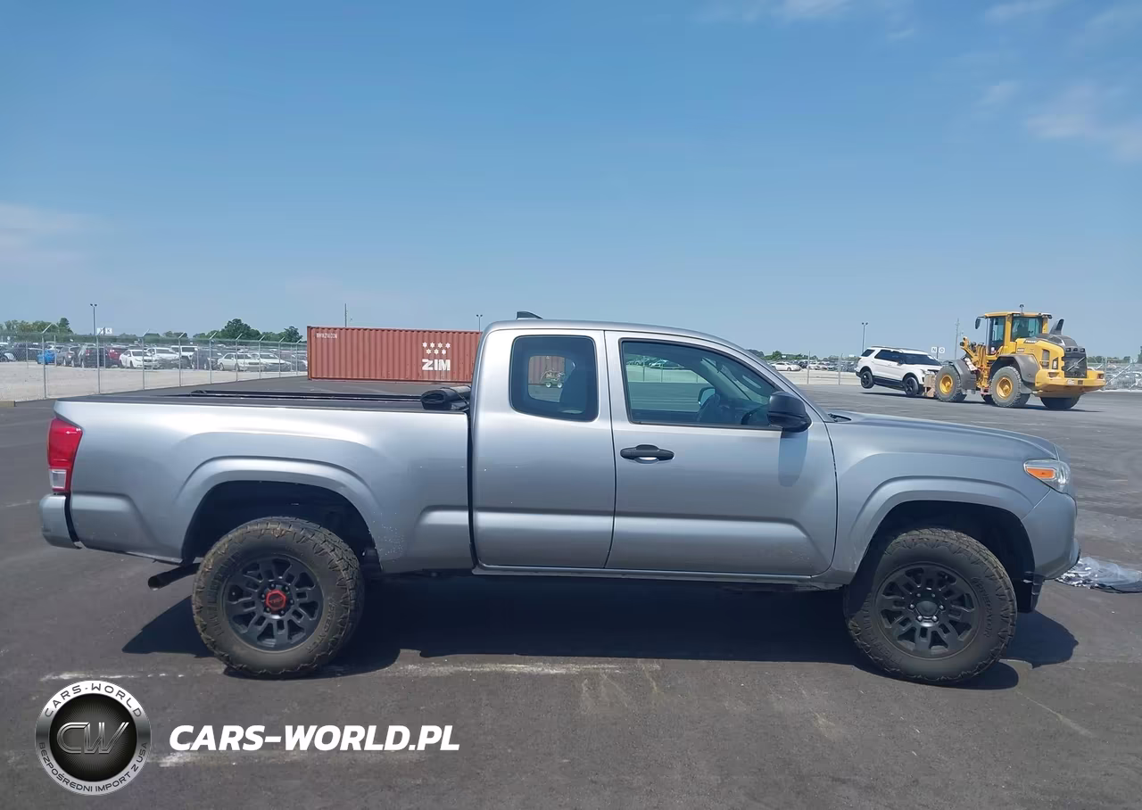 2017 Toyota Tacoma Sr VIN:5TFSX5EN9HX055670 - 13