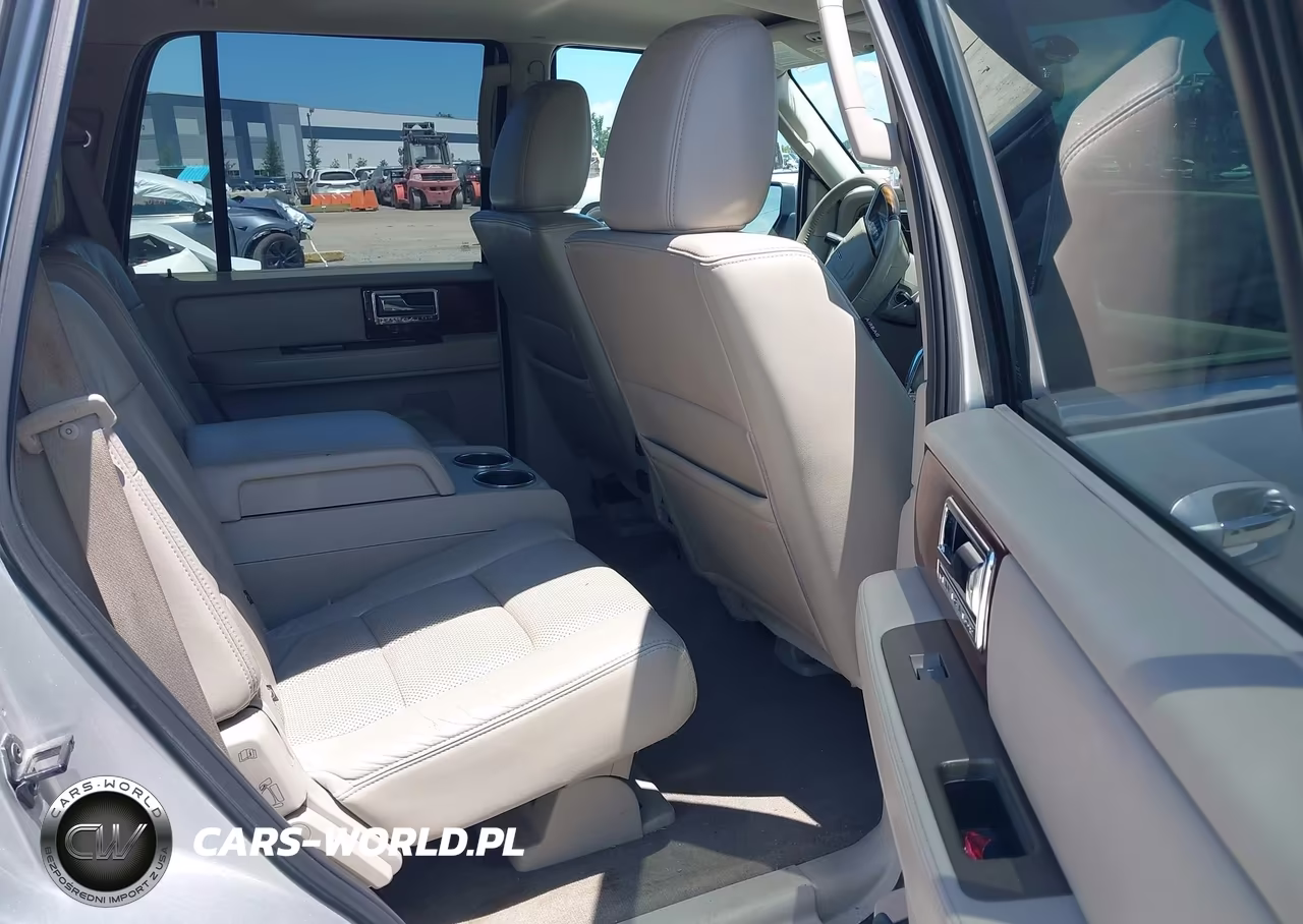 2013 Lincoln Navigator VIN:5LMJJ2H55DEL05282 - 8