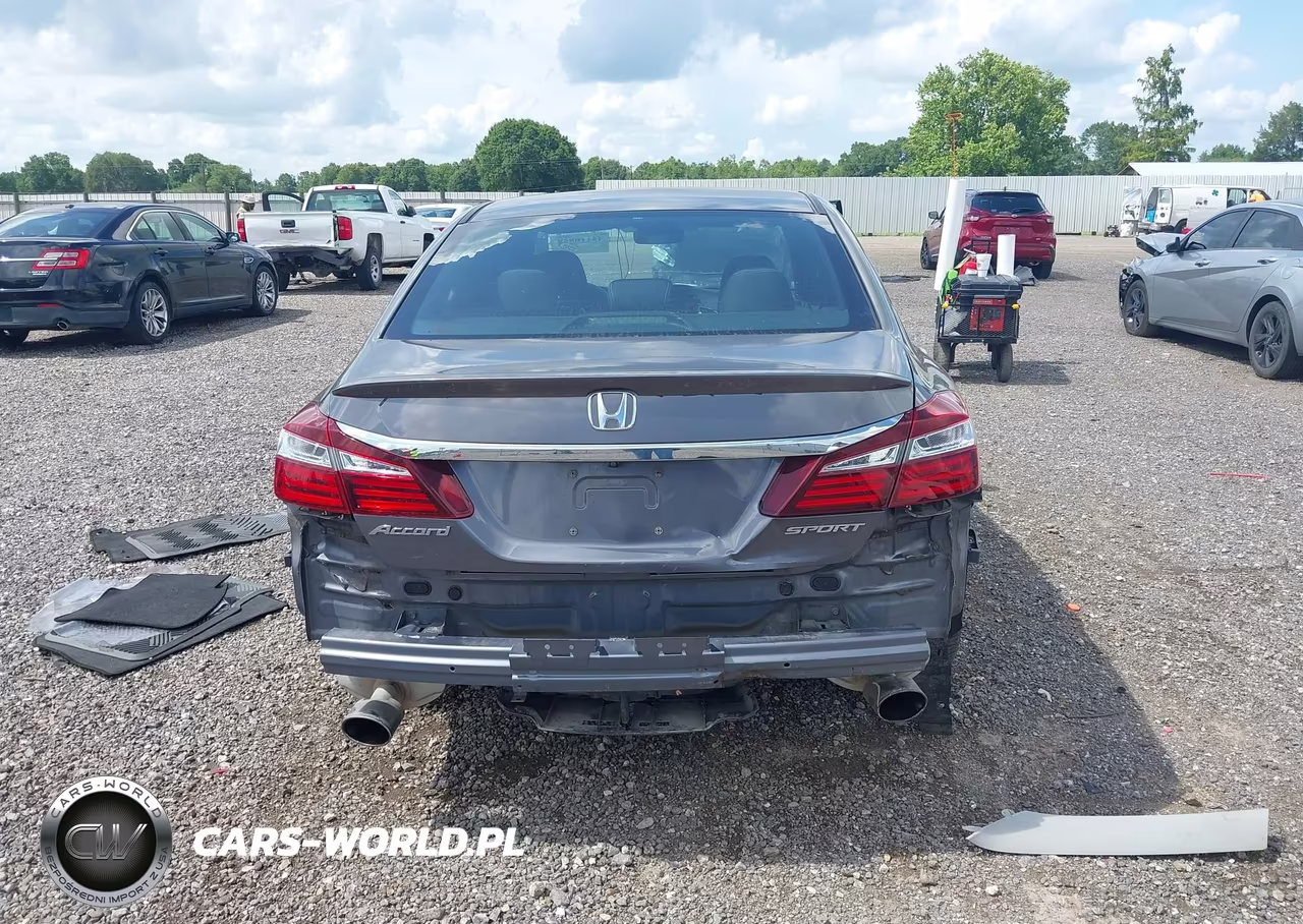 2017 Honda Accord Sport VIN:1HGCR2F55HA060512 - 17