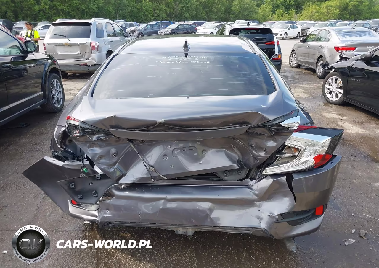 2016 Honda Civic Touring VIN:19XFC1F99GE008712 - 17
