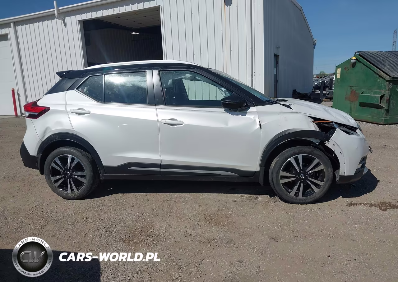 2019 Nissan Kicks Sr VIN:3N1CP5CU2KL537238 - 13