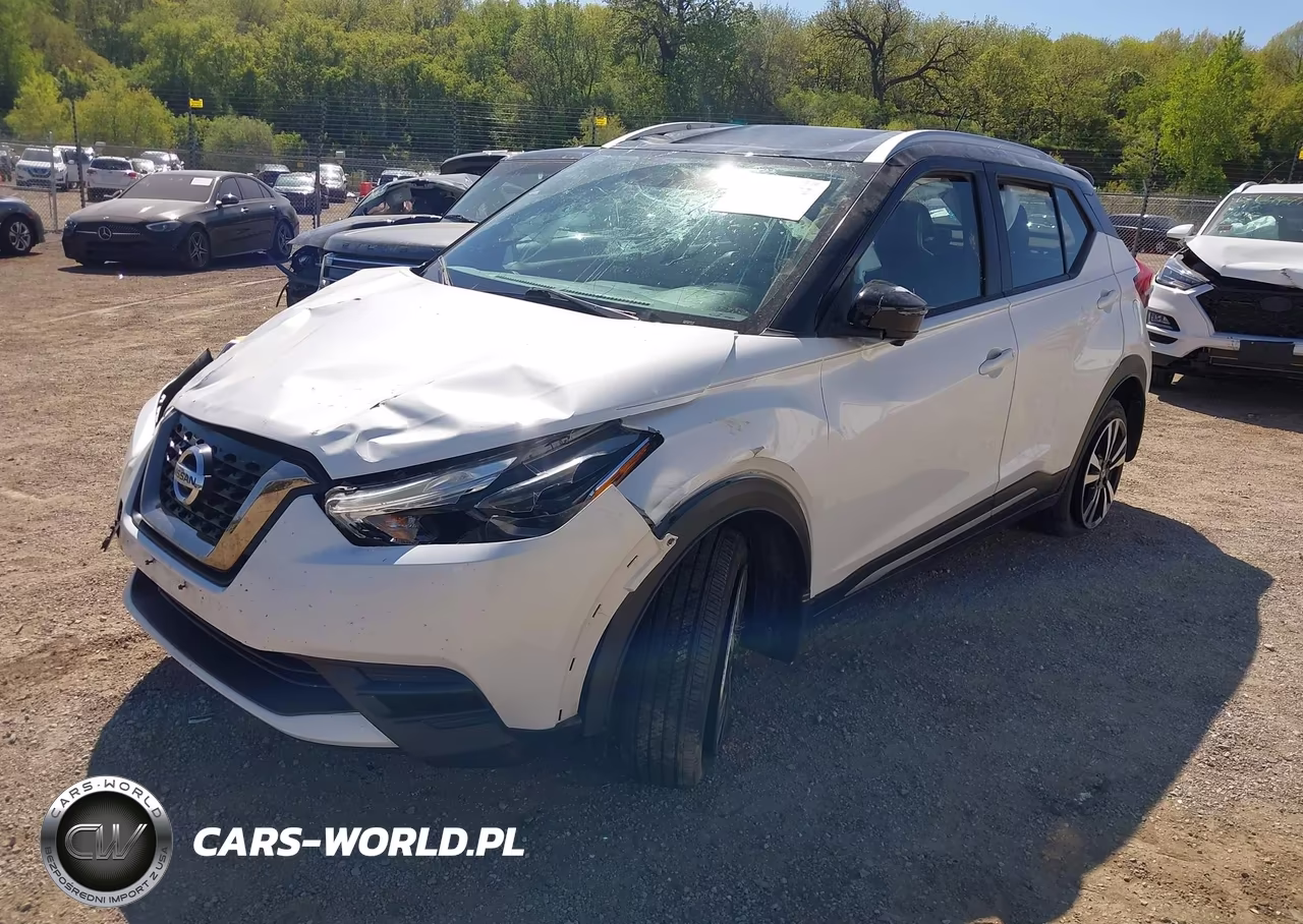 2019 Nissan Kicks Sr VIN:3N1CP5CU2KL537238 - 2