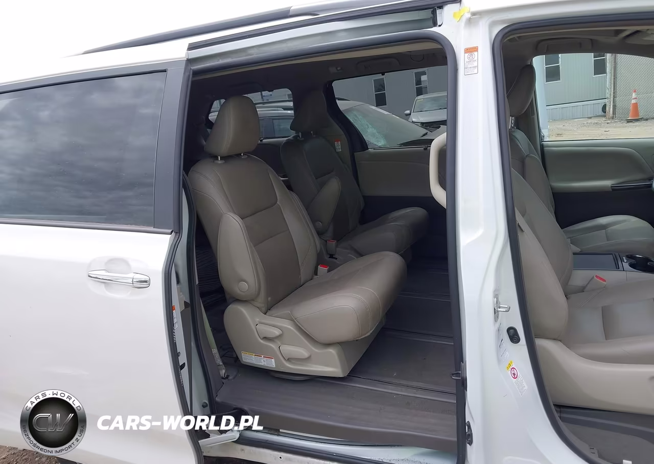 2019 Toyota Sienna Xle Premium 7 Passenger VIN:5TDDZ3DCXKS223661 - 8