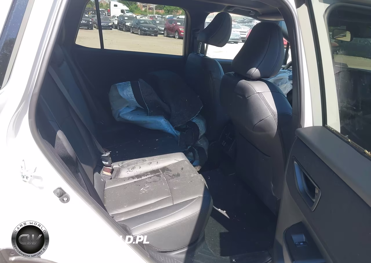 2026 Subaru Outback Premium VIN:JF2BUPBD2TY515904 - 8