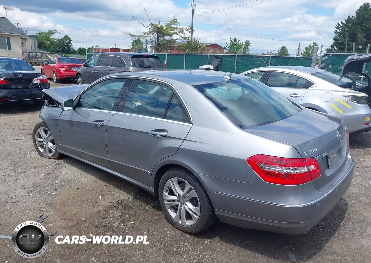 2010 Mercedes-Benz E 350 4Matic VIN:WDDHF8HB9AA117020 - 3