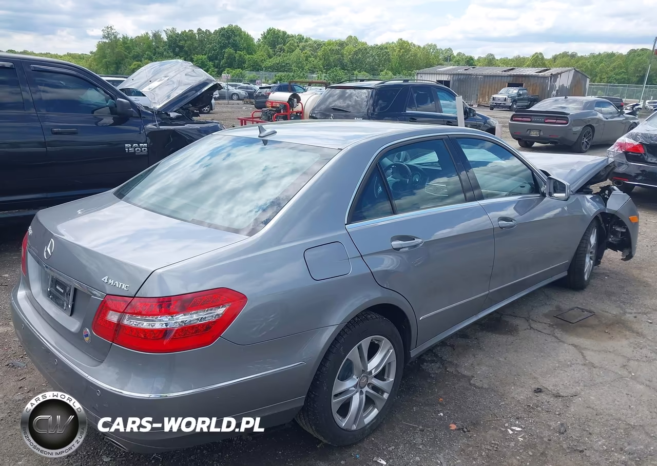 2010 Mercedes-Benz E 350 4Matic VIN:WDDHF8HB9AA117020 - 4