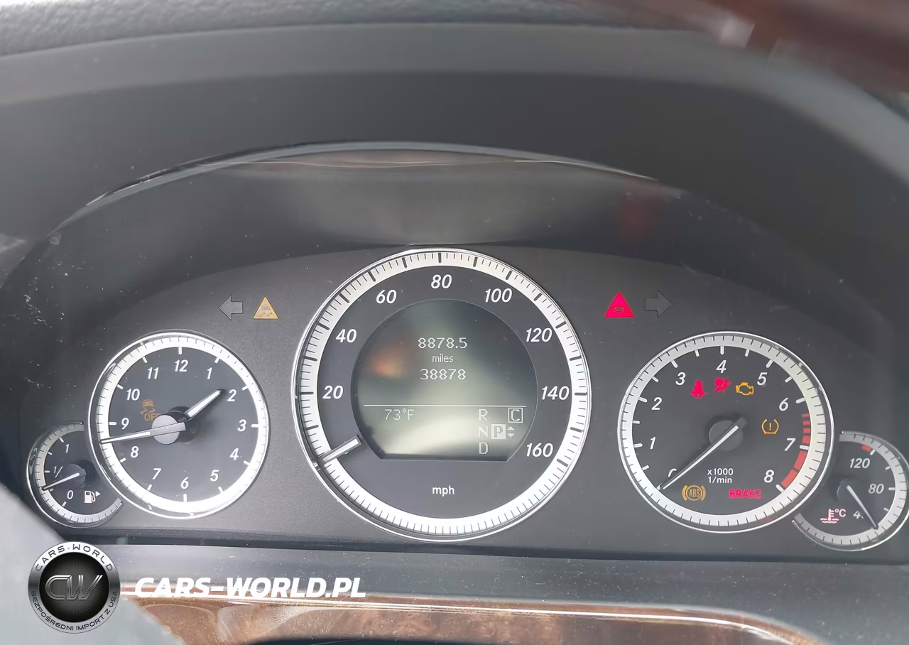 2010 Mercedes-Benz E 350 4Matic VIN:WDDHF8HB9AA117020 - 7