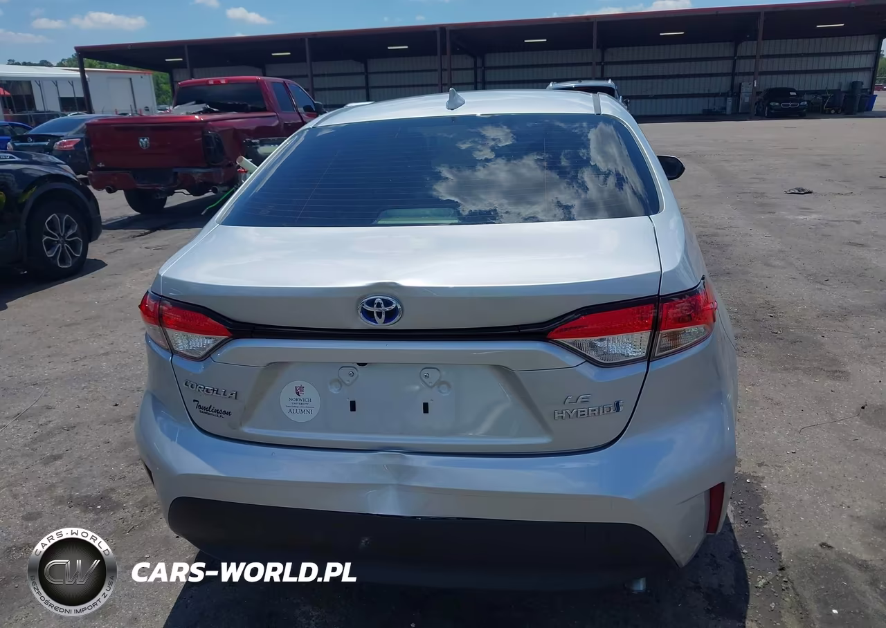 2024 Toyota Corolla Hybrid Le VIN:JTDBCMFE9R3046710 - 16